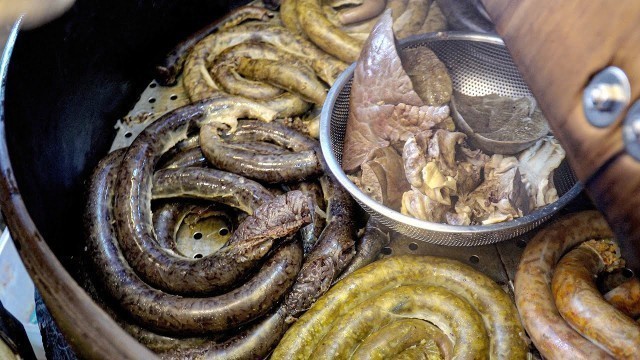 'Amazing Sundae store (Pig intestines/ kimchi, curry, meat) [Korean street food]'