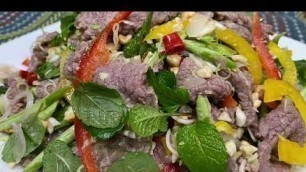 'របៀបធ្វេីភ្លាសាច់គោ/Beef Salad /Khmer Food'