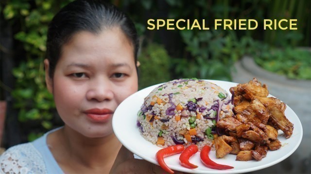 'Yummy Fried Rice Khmer Food Recipe - Cooking with Davann'