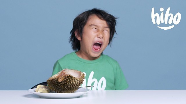 'Kids Try Exotic Fruits | Kids Try | HiHo Kids'