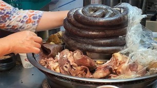 'Anyang market Seoul│Korean Blood Sausage │ Sundae │ Korean Street Food'