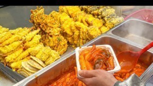 'It\'s so delicious! Spicy tteokbokki, fish cake, fried handmade food, sundae [Korean street food]'